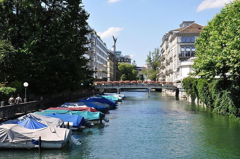 Riverside Maisonette Paradeplatz Zurigo Esterno foto